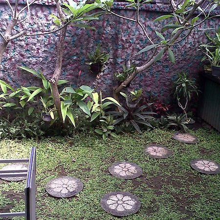 Kirana Home Stay Sanur  Exterior photo